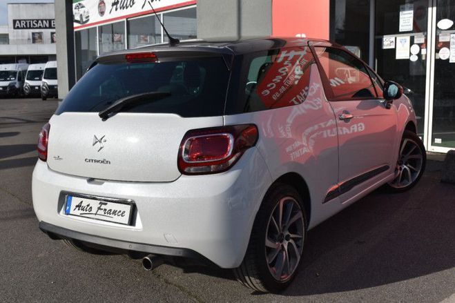 Citroen DS3 PURETECH 110CH INES DE LA FRESSANGE PARI BLANC de 2015