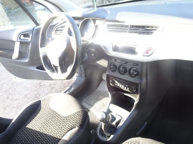 Citroen C3 1.4 HDI70 FAP CONFORT GRIS C de 2010