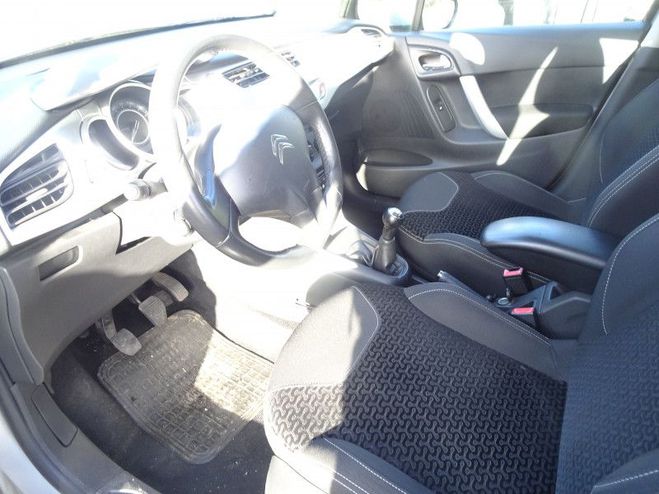 Citroen C3 1.4 HDI70 FAP CONFORT GRIS C de 2010