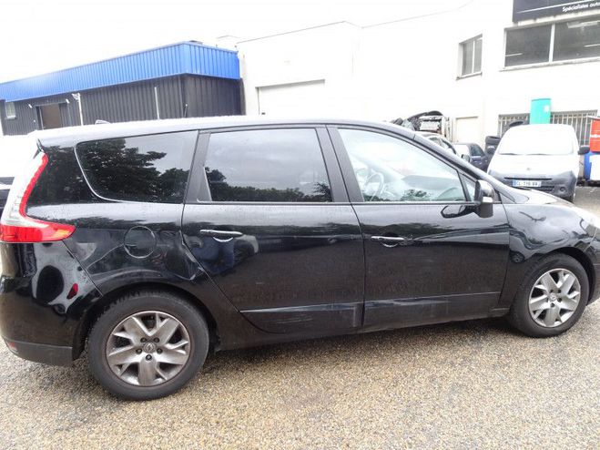 Renault Grand Scenic 1.5 DCI 110CH ENERGY BUSINESS ECO 7 PLA BEIGE de 2011