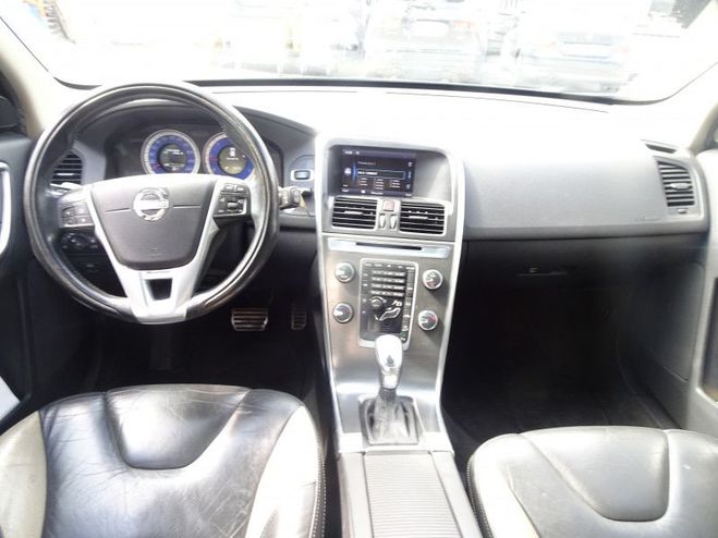 Volvo XC60 D3 AWD 163CH R-DESIGN GEARTRONIC GRIS F de 2012