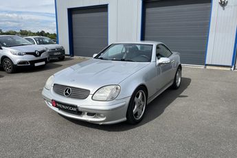  Voir détails -Mercedes Classe SLK 320 - BV Automatique COUPE 170 GTIE 12M à Crottet (01)