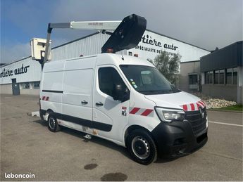  Voir détails -Renault Master l2h2 nacelle Klubb k32 3 places à   La Boisse (01)
