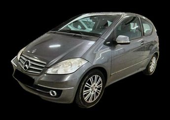  Voir détails -Mercedes Classe A 160 CDI CLASSIC à Cannes (06)