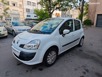  Voir détails -Renault Modus 1.2 16v 75ch Expression à Grenoble (38)