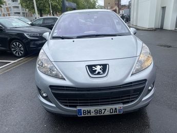  Voir détails -Peugeot 207 1.4 VTI ACTIVE 3P à Voreppe (38)