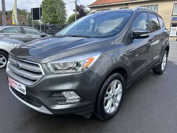  Voir détails -Ford Kuga 1.5 TDCi FWD Business Class avec carnet  à Saint-Ghislain (73)
