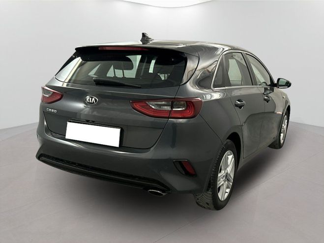 Kia Ceed d CEED 1.0 T-GDi 100 ACTIVE Gris Fonc de 2021