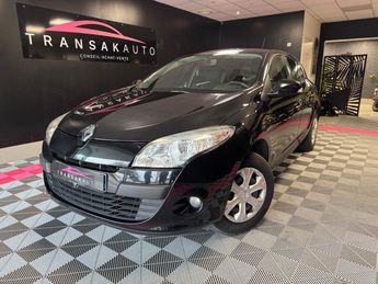  Voir détails -Renault Megane III BERLINE 1.6 16V BioEthanol eco2 Auth à Champs-sur-Yonne (89)