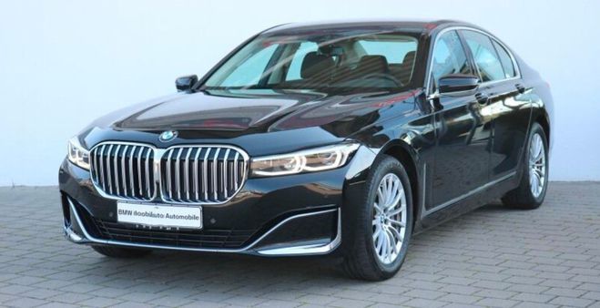 BMW Serie 7 (G11) 730D 265 BVA8 *GARANTIE 12 MOIS* noir mtal de 2021