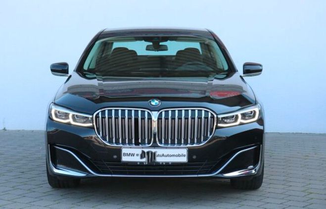 BMW Serie 7 (G11) 730D 265 BVA8 *GARANTIE 12 MOIS* noir mtal de 2021