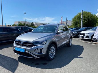 Voir détails -Volkswagen T Roc 1.5 TSI EVO2 150 Start/Stop DSG7 VW Edit à  La Rochelle (17)