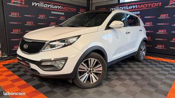  Voir détails -Kia Sportage premium 1.7 crdi 4x2 115cv garantie 6 mo à Cappelle-la-Grande (59)