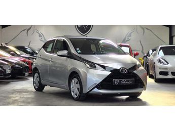  Voir détails -Toyota Aygo 1.0 VVT-i Stop&Start II 2014 x-play PHAS à Saint-Laurent-du-Var (06)