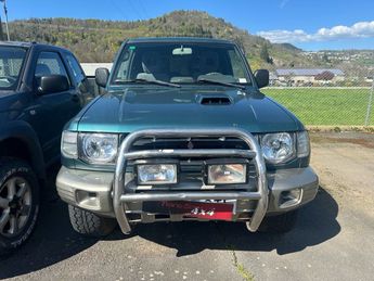  Voir détails -Mitsubishi Pajero 2.5 TD GLS à Murat (15)