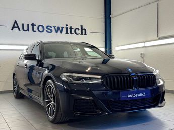  Voir détails -BMW Serie 5 Touring 530 e xDrive M Sport-Trekhaak-St à Merelbeke (98)