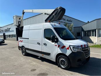  Voir détails -Renault Master l2h2 2.3 dci 145cv nacelle tronqu Klubb à   La Boisse (01)