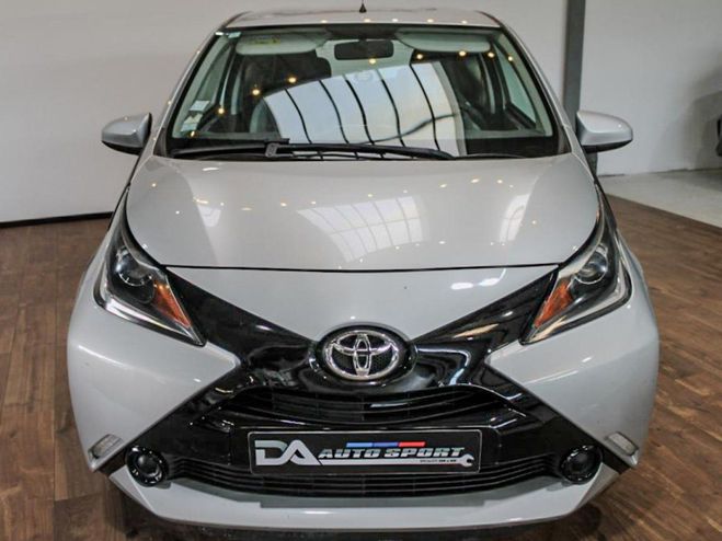 Toyota Aygo X-play 1.0 VVTI- 3P GRIS CLAIR de 2015