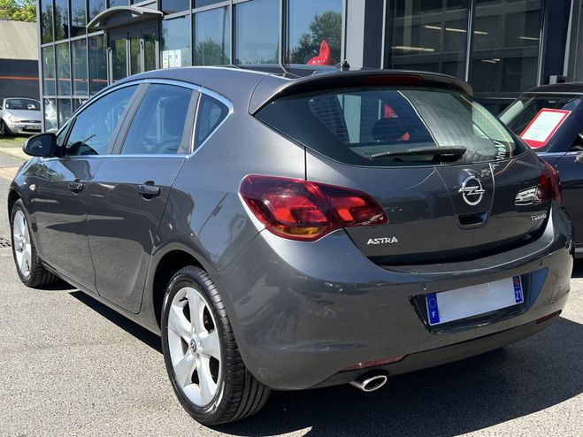 Opel Astra 4 IV 1.4 TURBO 140 Cv BLUETOOTH REGULATE Gris de 2011