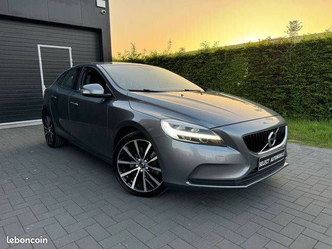 Volvo V40 2.0 d2 120 momentum business geartronic  Gris de 2018