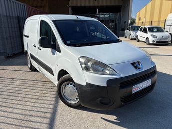  Voir détails -Peugeot Partner L1 1.6 HDi Fourgon 90ch à Cavaillon (84)