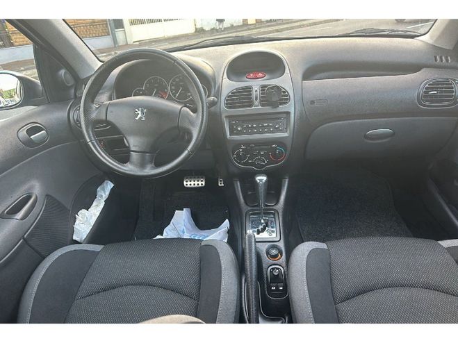 Peugeot 206 1.6e 16v Executive BVA Bleu Clair de 2006