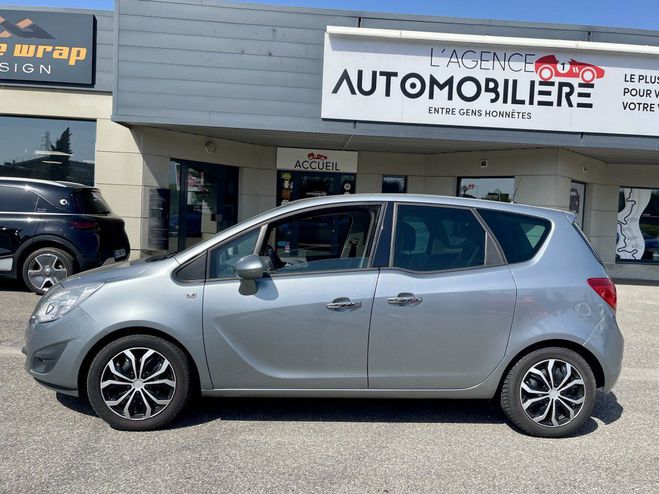 Opel Meriva 1.7 CDTi FAP 16V 110 cv Gris de 2014