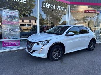  Voir détails -Peugeot 208 Electrique 50 kWh 136ch Style à Sautron (44)