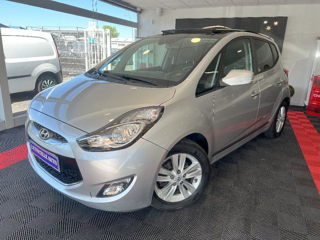 Hyundai Ix20 1.6 CRDi 115 Pack Premium Gris Clair de 2011