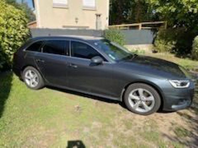Audi A4 Avant 40 TFSI 190CH DESIGN S TRONIC 7 Anthracite de 2019