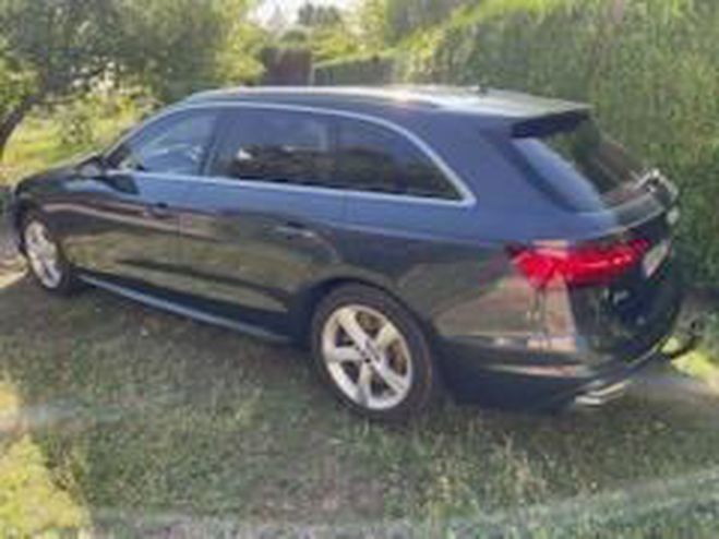 Audi A4 Avant 40 TFSI 190CH DESIGN S TRONIC 7 Anthracite de 2019