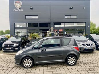  Voir détails -Peugeot 1007 1.4 HDI 70 ch Blue Lion Trendy à Nouvoitou (35)