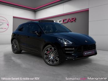  Voir détails -Porsche Macan Turbo 3.6 V6 440 Pack Performance PDK -  à Vitrolles (13)