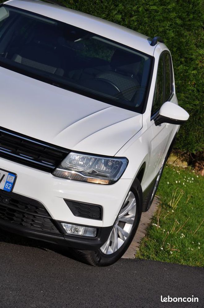 Volkswagen Tiguan II 2.0 tdi 115 CONFORTLINE BV6 11-2016 O Blanc de 2017
