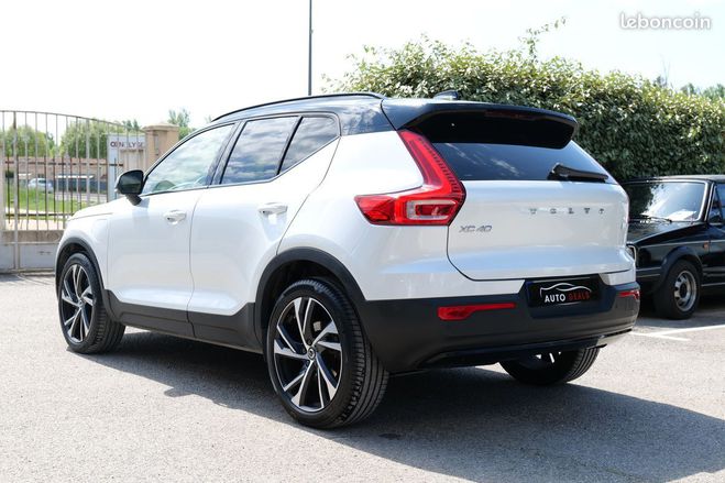 Volvo XC40 t5 recharge twe 180 82 r-design dct7 Blanc de 2020