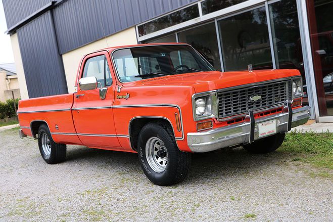 Chevrolet C10 Super Cheyenne pick-up 