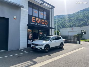  Voir détails -Volkswagen Tiguan ALLSPACE 2.0 TDI 150 CH CARAT 7 PLACES T à  Le Versoud (38)