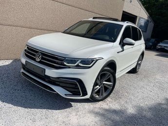  Voir détails -Volkswagen Tiguan Allspace 2.0 TDi R-Line 7pl. DSG à Merchtem (17)
