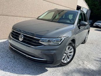  Voir détails -Volkswagen Tiguan 2.0 TDI DSG Cockpit 2022 à Merchtem (17)