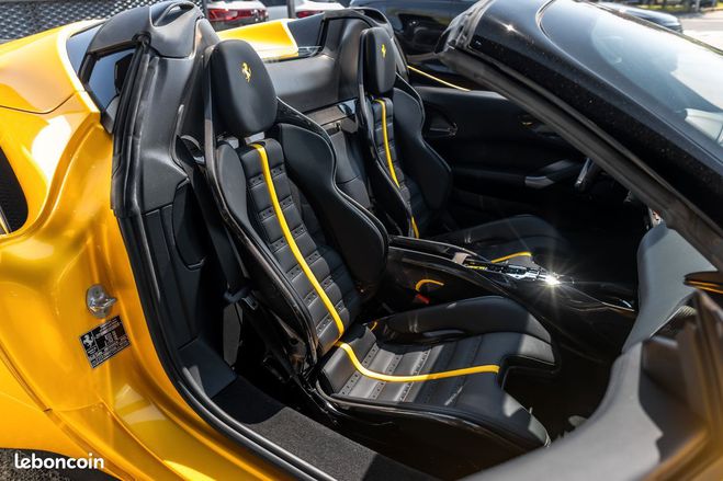 Ferrari SF90 Stradale spider assetto fiorano leasing 5950e-moi Jaune de 2022