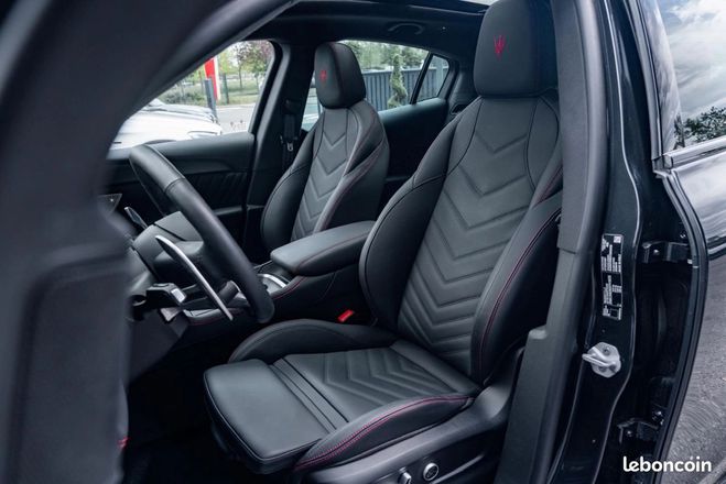 Maserati Grecale 3.0 v6 530 trofeo leasing 1290e-mois Noir de 2022