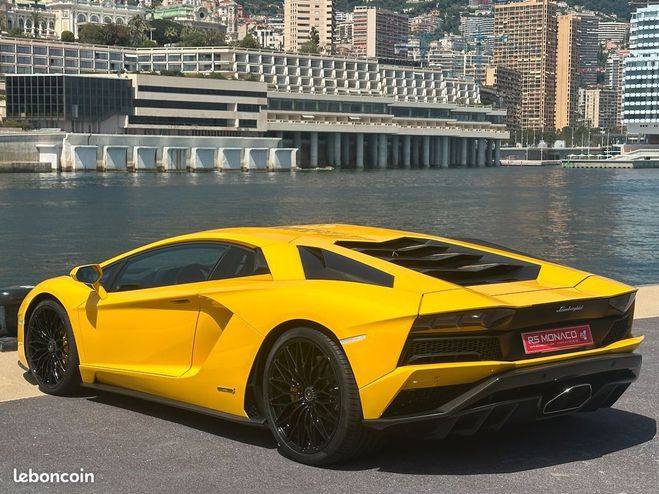 Lamborghini Aventador coupe 6.5 v12 740 s Jaune de 2019