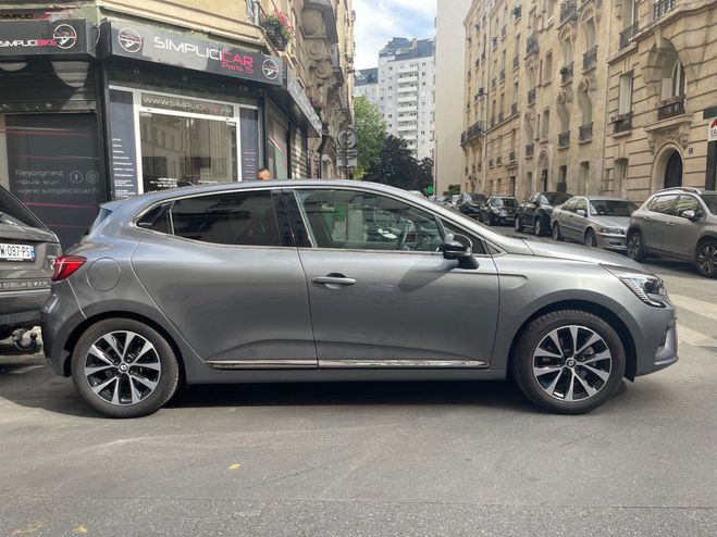 Renault Clio V E-Tech full hybrid 145 Gris de 2023