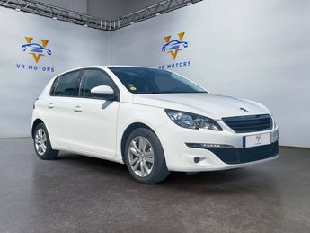  Voir détails -Peugeot 308 II 1.6 BlueHDi 120ch Style S&S *SUIVI FU à Serres-Castet (64)