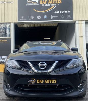  Voir détails -Nissan Qashqai 1.5 dci 130ch à Saint-Ouen-l'Aumne (95)