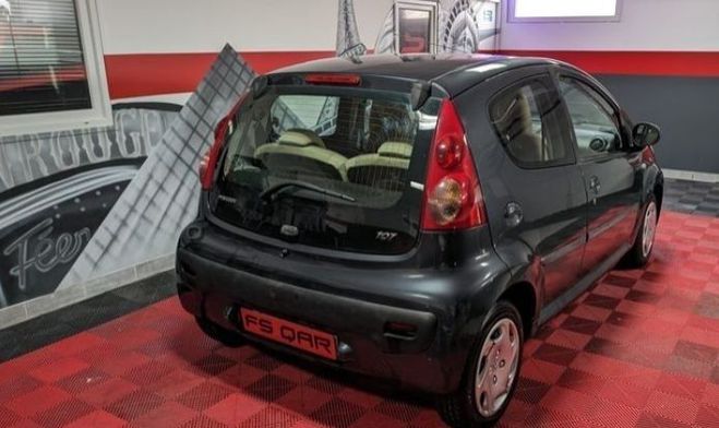 Peugeot 107 1.4 HDi 54ch Trendy  de 2008