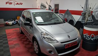  Voir détails -Renault Clio 3 1.2 75 Authentique à Claye-Souilly (77)