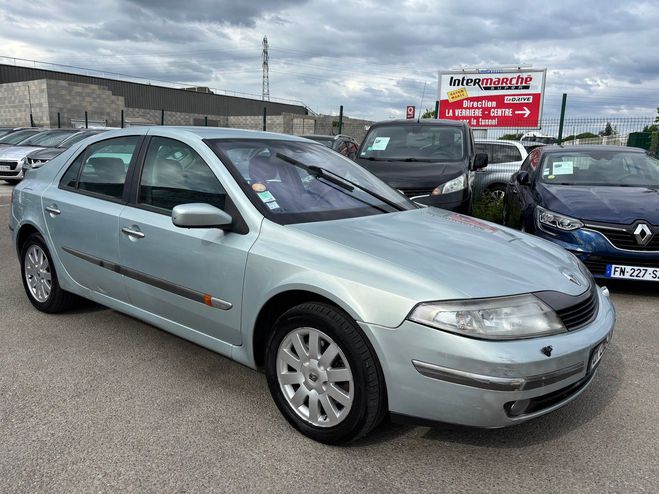 Renault Laguna 1.8 16S PRIVILEGE Gris de 2001