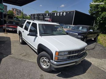  Voir détails -Chevrolet Suburban 4x4 7.4 V8 454ci 8 places à Breteuil (60)