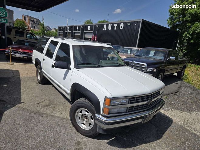 Chevrolet Suburban 4x4 7.4 V8 454ci 8 places Blanc de 1993
